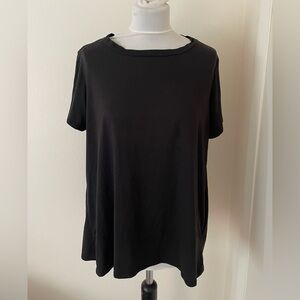 Bobeau Women Top T Shirt XXL Black Short Sleeves Pleated Back Stretch Casual